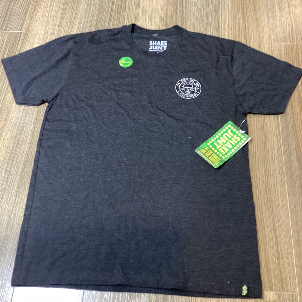Shake Junt T-Shirt Graphic Tee Mens L Black Skateboarding‎ Skater NWT